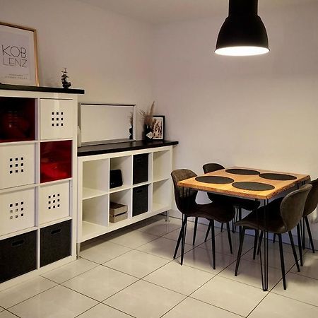 Schoene Und Ruhige Wohnung Direkt An Der Mosel Coblenza Exterior foto