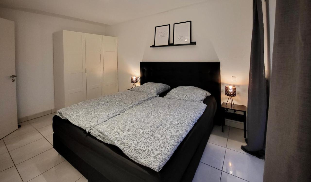 Schoene Und Ruhige Wohnung Direkt An Der Mosel Coblenza Exterior foto