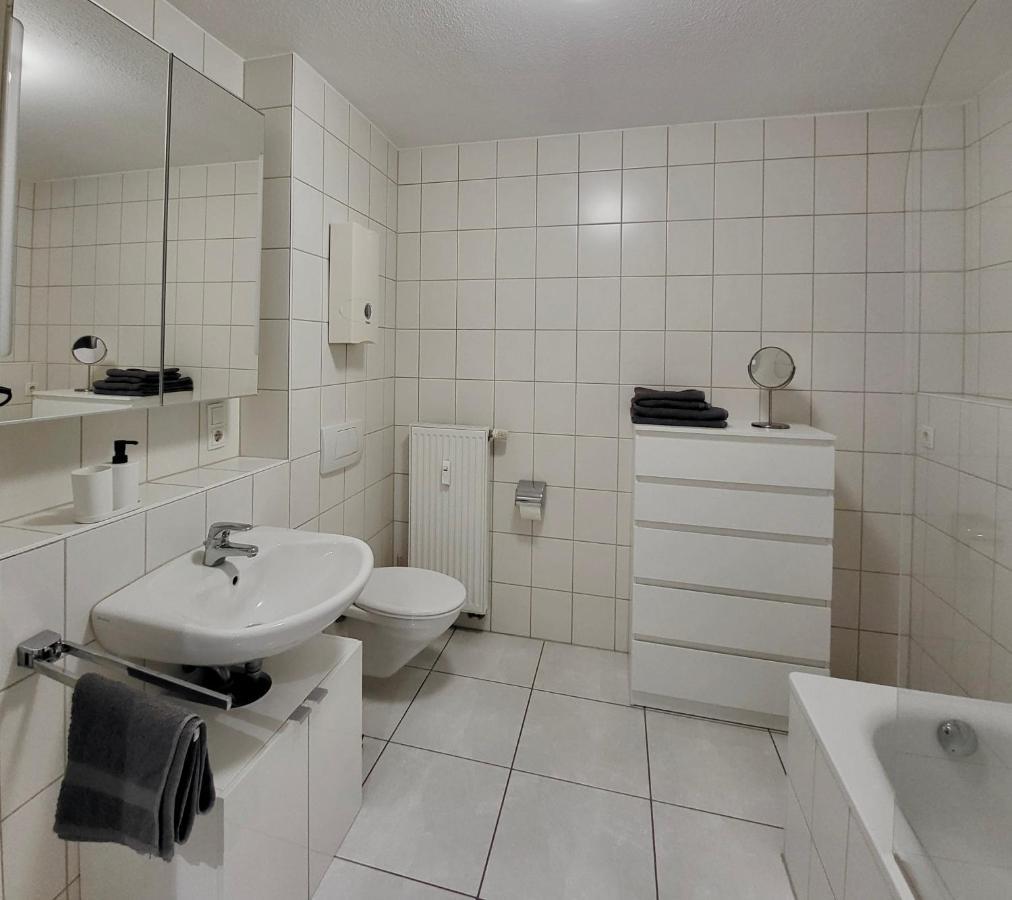 Schoene Und Ruhige Wohnung Direkt An Der Mosel Coblenza Exterior foto